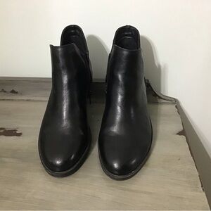 Kim Rogers Sleek Black Ankle Booties